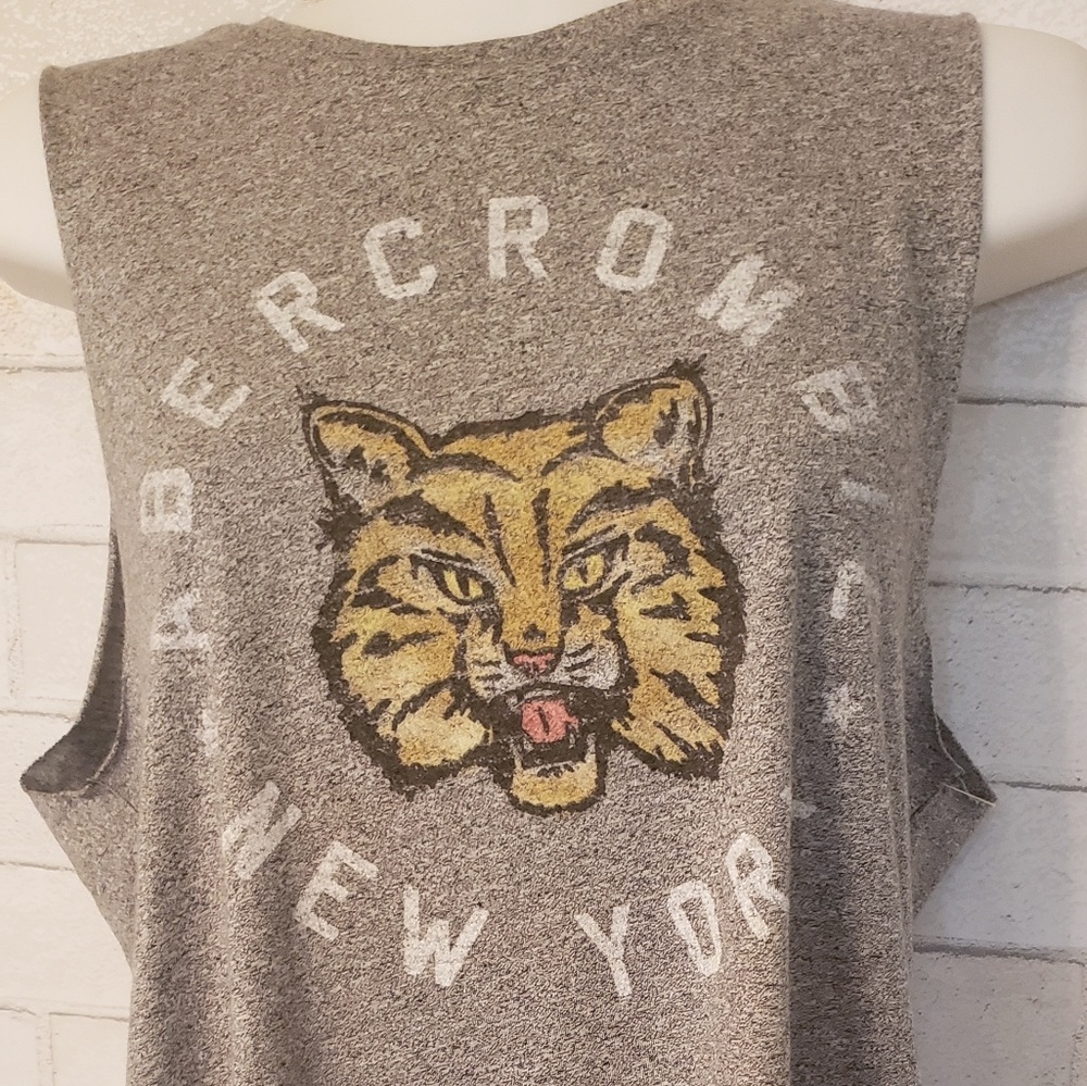 Abercrombie & Fitch small grey tank New York